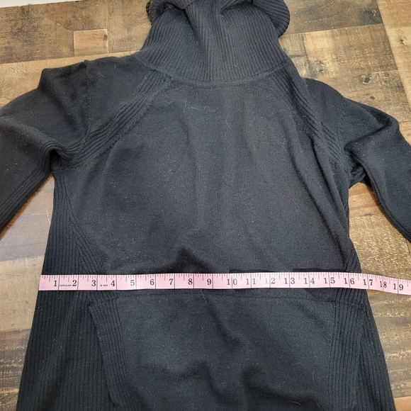 Large Lululemon Black Wool Cowlneck Sweater - Picture 3 of 5